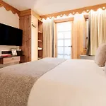 Hotel La Ferme Du Golf