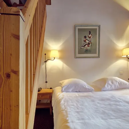 Hotel La Ferme Du Golf